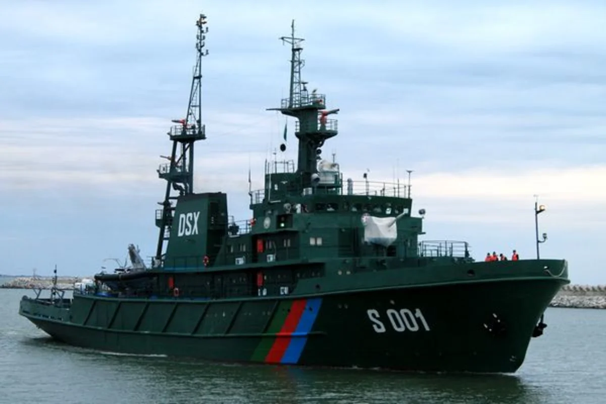Военный корабль Азербайджана прибыл на учения в Дагестан