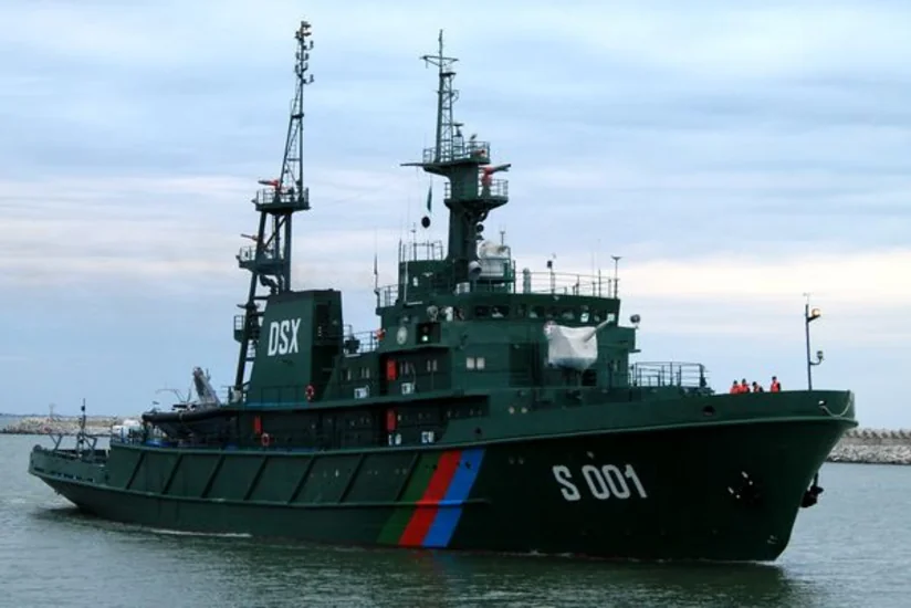 Военный корабль Азербайджана прибыл на учения в Дагестан