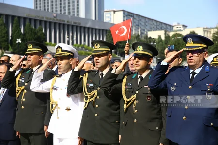 Türkiyə səfiri: Azərbaycanın dörd bir tərəfində dəfn edilmiş yüzlərlə şəhidimiz qardaşlığımızın dərin tarixini göstərir