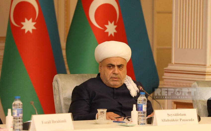 Allahşükür Paşazadə müsəlmanları Ramazan bayramı münasibətilə təbrik edib