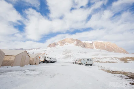Alpinistlərin itkin düşdüyü dağlardan - FOTOREPORTAJ