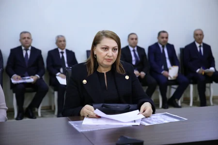 Sahib Ələkbərov Siyəzəndə vətəndaşları qəbul edib