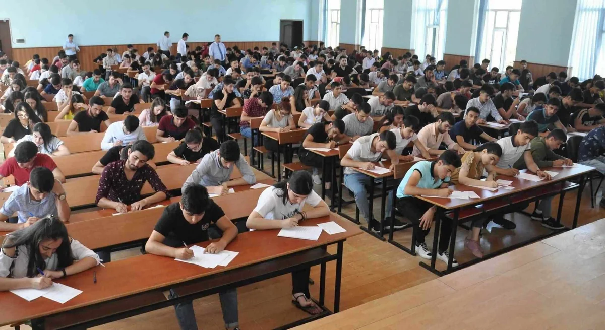 Fevralın 15-də hansı universitetlər əyani tədrisi bərpa edəcək?
