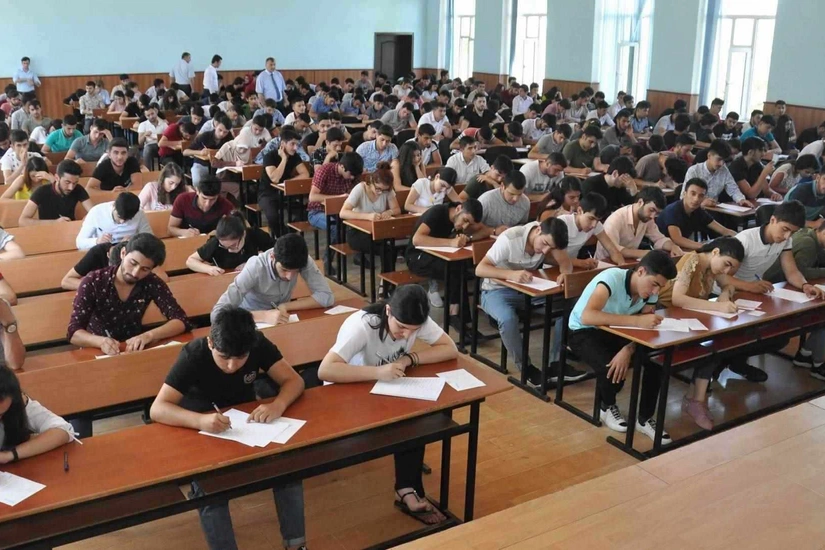 Fevralın 15-də hansı universitetlər əyani tədrisi bərpa edəcək?