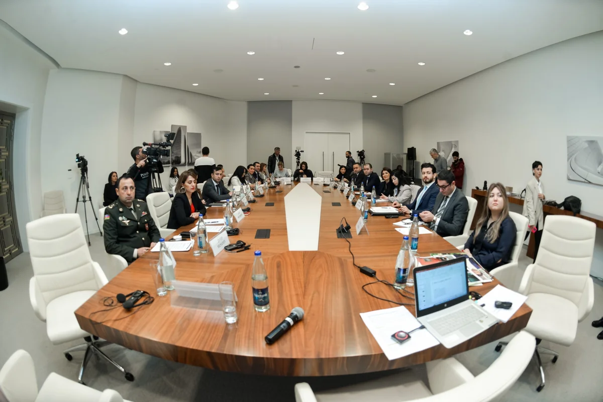 Mətbuat katibləri üçün yeni təlimlərə başlanılıb