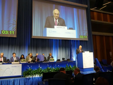 Elmar Məmmədyarov beynəlxalq konfransda Ermənistanı ittiham edib