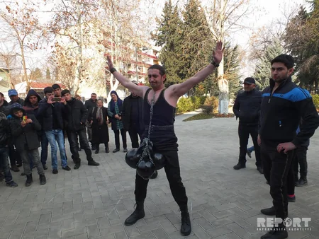 Azərbaycanlı pəhləvanlar Gürcüstanda yeni dünya rekordları qırıblar - FOTOREPORTAJ