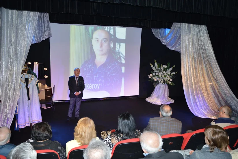 Gənc Tamaşaçılar Teatrında Ramiz Sərkərov yad edilib