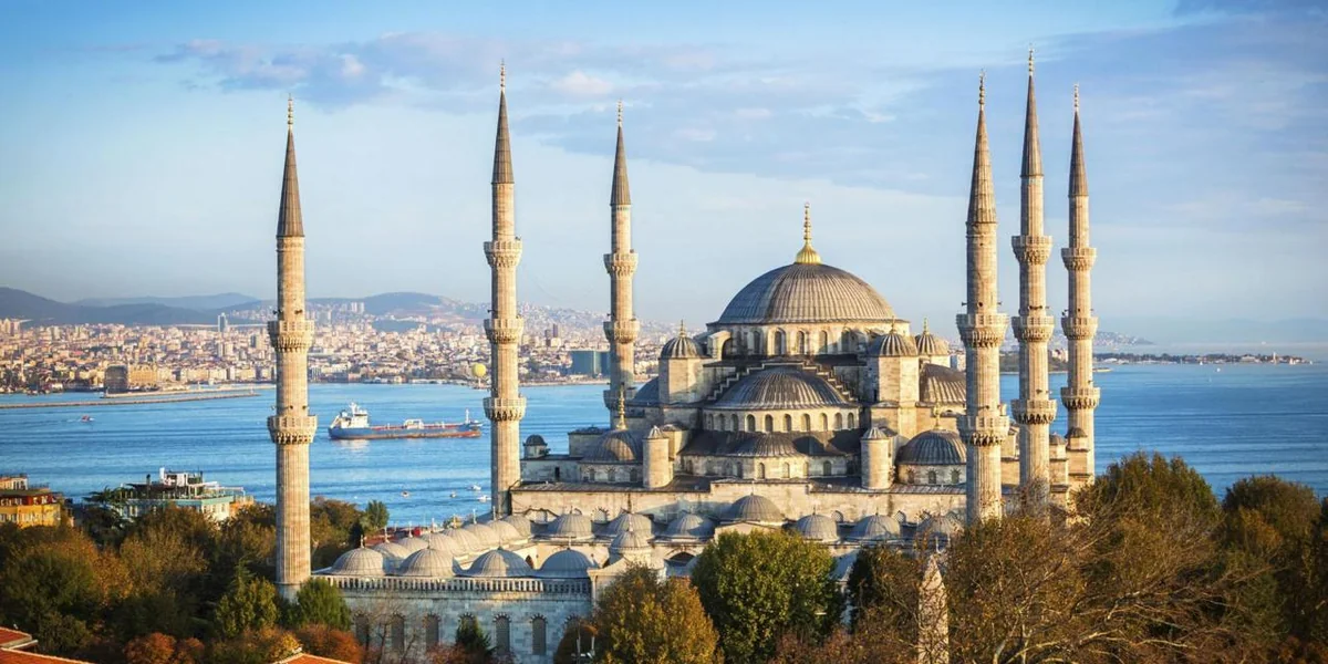 Bu il İstanbula səyahət edən Azərbaycan turistlərinin sayı xeyli artıb