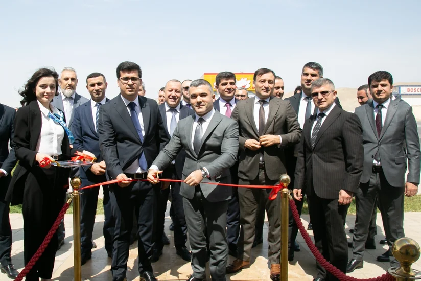 Bank Respublika “Sədərək” ticarət mərkəzində yeni filialını açdı!