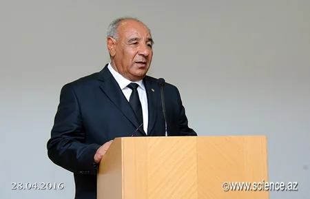 ​Türkmən şairi M.Fəraqinin Azərbaycan dilinə tərcümə edilmiş “Divan”ının təqdimatı olub