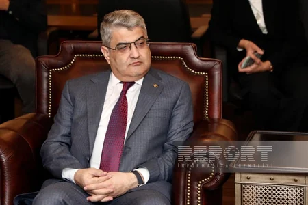 Azərbaycan nümayəndə heyəti AK Partinin İzmir təşkilatını ziyarət edib
