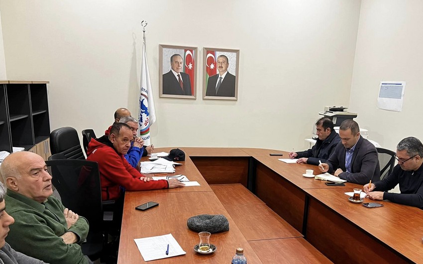 Azərbaycan Boks Federasiyasında milli komandaların məşqçiləri ilə görüş keçirilib