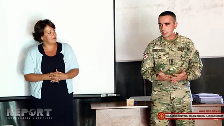 Gürcüstan ordusunun azərbaycanlı çağırışçılarına gürcü dili öyrədilir - FOTO