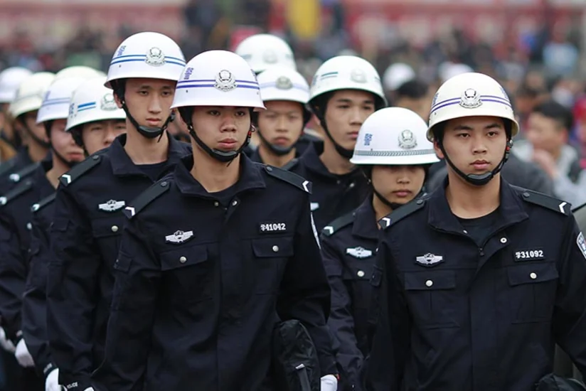 Chinese authorities detain more than 400 runaway corrupt officials