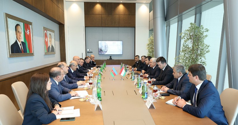 Azerbaijan, Tajikistan expand cooperation in land administration and cadastre