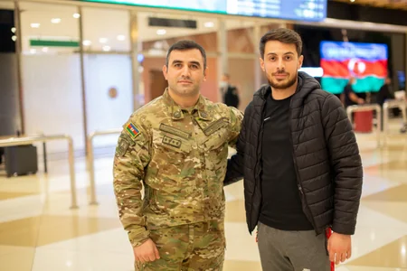 Türkiyəyə göndərilən qazilərimiz sağalaraq Vətənə dönüblər