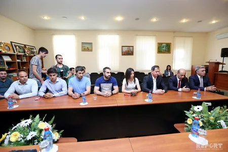 Avropa çempionatında medal qazanan karateçilərlə görüş keçirilib