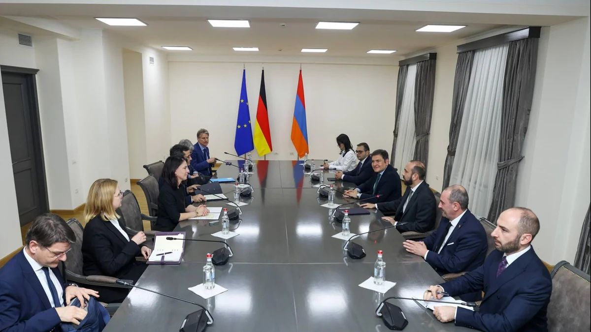 Armenian FM informs German colleague about work on agreement with Azerbaijan