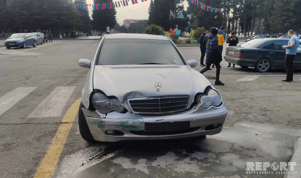Sumqayıtda iki avtomobil toqquşub - FOTO