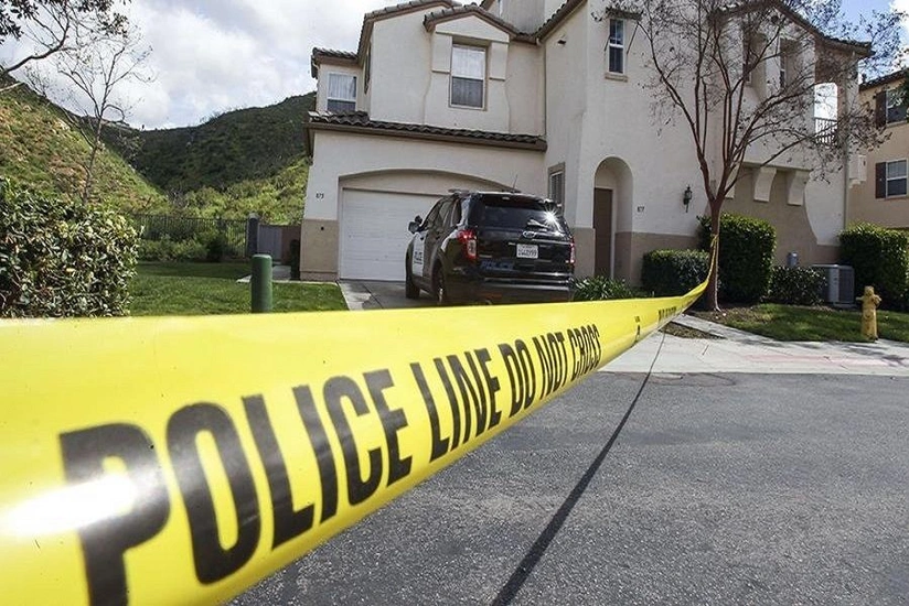 Oakland shooting leaves 2 dead