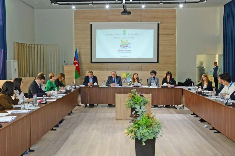 Azərbaycanda 75 yaşlı pensiyaçılar könüllülər komandasına qoşuldu