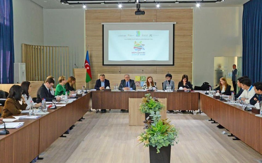 Azərbaycanda 75 yaşlı pensiyaçılar könüllülər komandasına qoşuldu