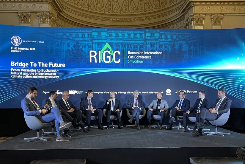 Министр:  Азербайджан поставил в Европу более 16 млрд кубометров газа менее чем за 2 года