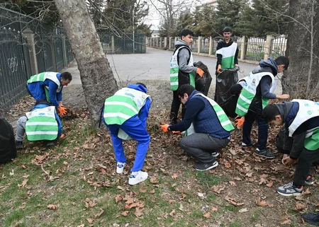 Azərbaycan Kanoe və Avarçəkmə Federasiyası Mingəçevirdə təmizlik aksiyası həyata keçirib