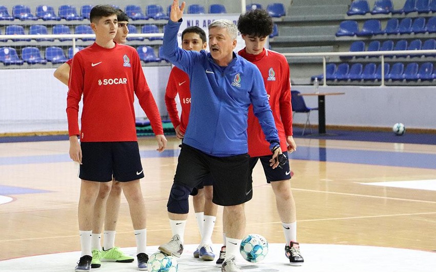 Azərbaycan futzal millisinin baş məşqçisi: “Məğlubiyyətlərin günahkarı mən deyiləm” - MÜSAHİBƏ