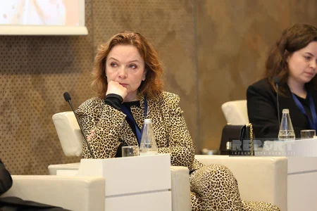 Provision of economic diversity discussed on sidelines of 6th World Forum on Intercultural Dialogue