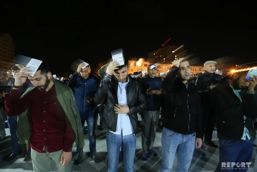Bakıda növbəti Qədr gecəsi qeyd olunub - FOTOREPORTAJ