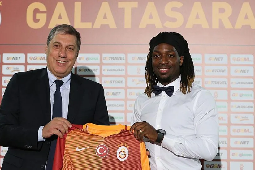 Qalatasaray klubu Trabzonsporun müdafiəçisini transfer edib