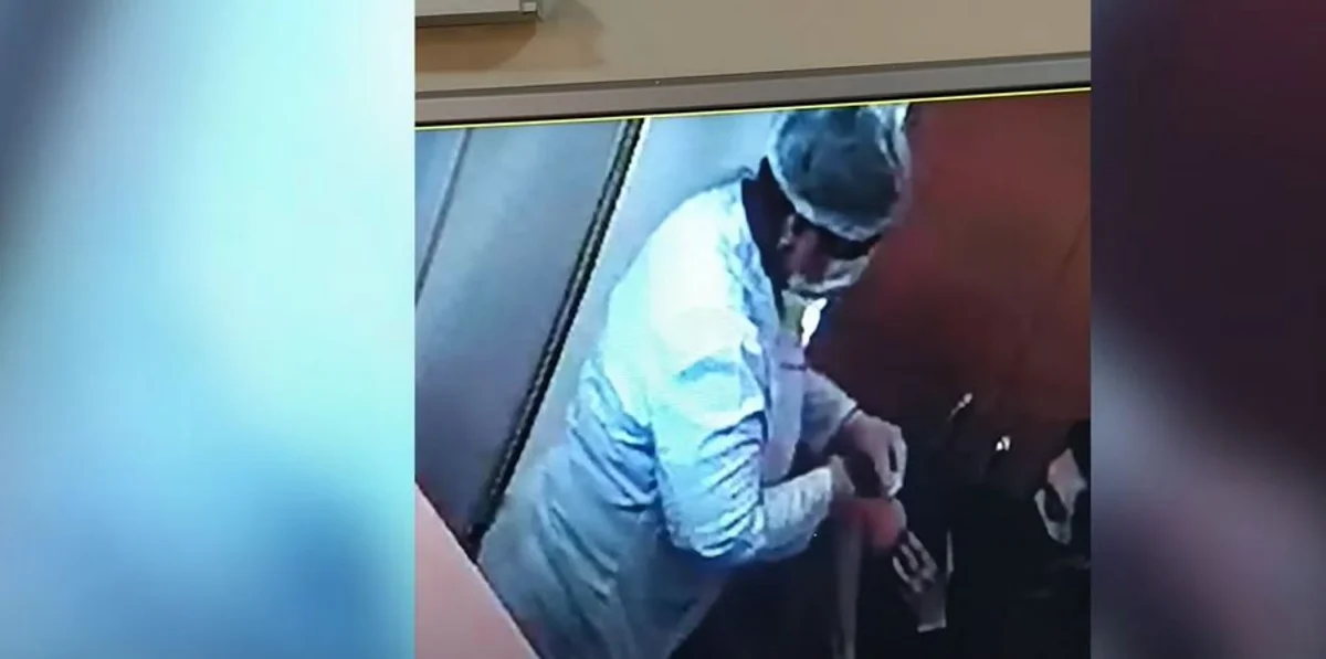 В Азербайджане два врача уволены из-за недочетов