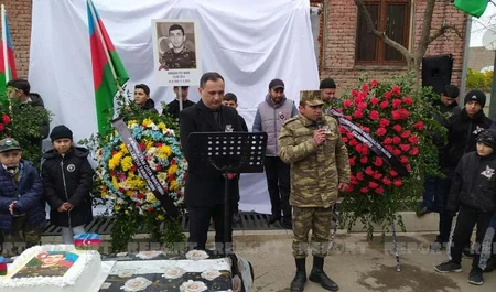 Gəncədə Vətən müharibəsi şəhidinin adına inşa olunan bulağın açılışı olub