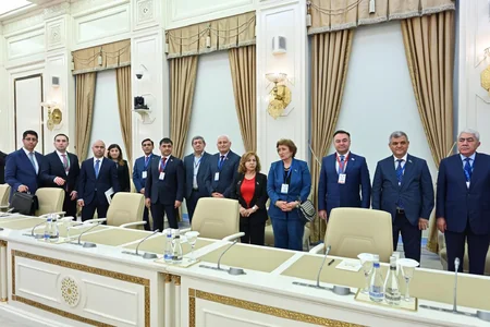 Azərbaycan və Özbəkistan parlamentləri arasında əməkdaşlığa dair “Yol xəritəsi” imzalanıb