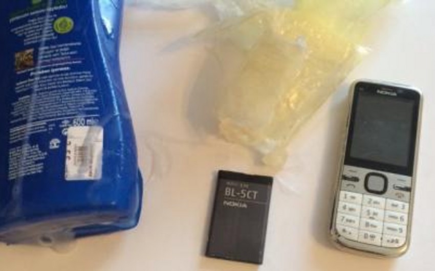 Azərbaycanda həbsxanaya şampun qabında telefon keçirilməsi cəhdinin qarşısı alınıb