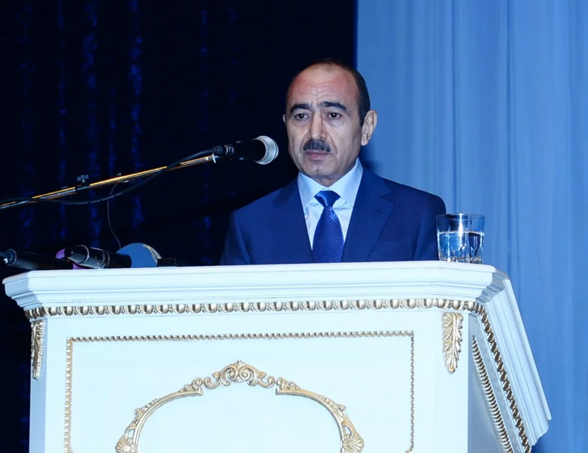 Əli Həsənov: AHİK üzərinə düşən vəzifələrin öhdəsindən layiqincə gələcək