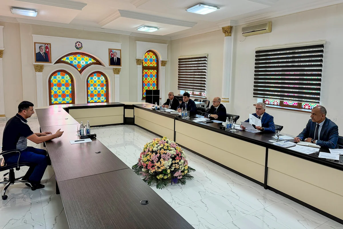 Pərviz Şahbazov Xaçmazda vətəndaşları qəbul edib