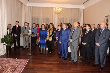 Azərbaycanın Mərakeşdəki keçmiş səfirinə orden təqdim edilib - FOTO