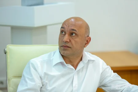 Dilçilik İnstitutu: Dil pozuntularının bir qismi sözlərin sırasının pozulması ilə bağlıdır