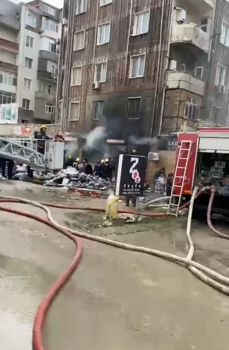 DİN: Abşeronda yaşayış binasında yanğınla əlaqədar polis təhlükəsizlik tədbirləri görür
