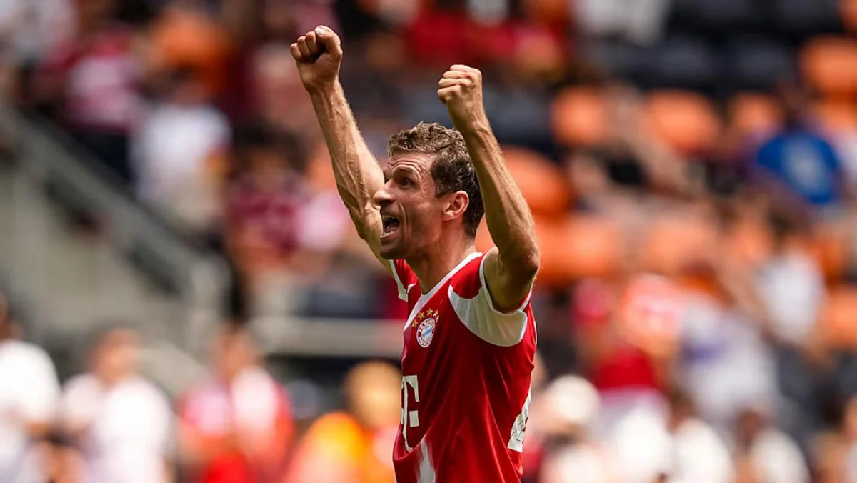 Tomas Müller Bavariya tarixində ən çox qol vuran üçüncü futbolçu olub