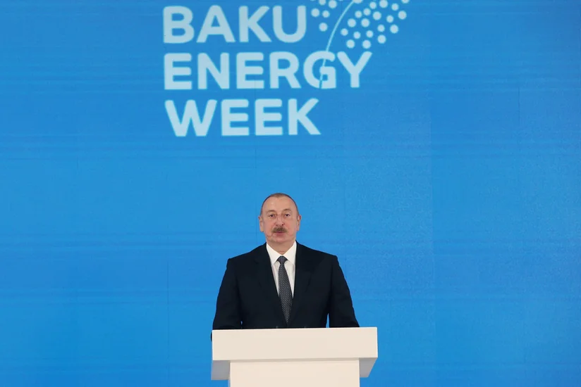 Prezident İlham Əliyev “Bakı Enerji Həftəsi”nin iştirakçılarına müraciət ünvanlayıb