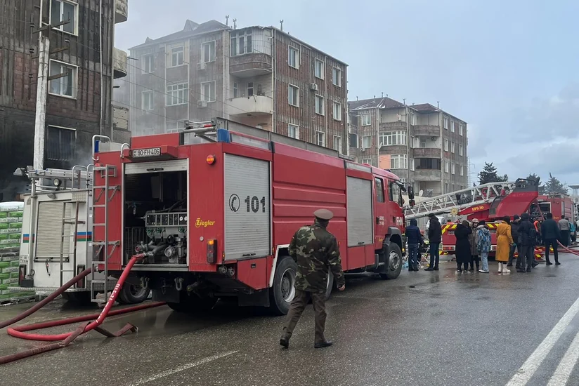 Abşeronda yaşayış binasındakı yanğın söndürülüb - YENİLƏNİB-2