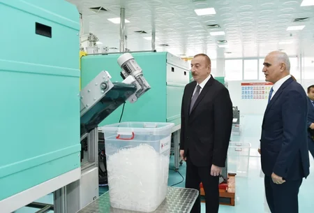 Prezident İlham Əliyev Pirallahı Sənaye Parkında şpris istehsalı zavodunun açılışında iştirak edib - ƏLAVƏ OLUNUB