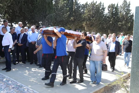 Eldar Salayev dəfn olunub - YENİLƏNİB-2