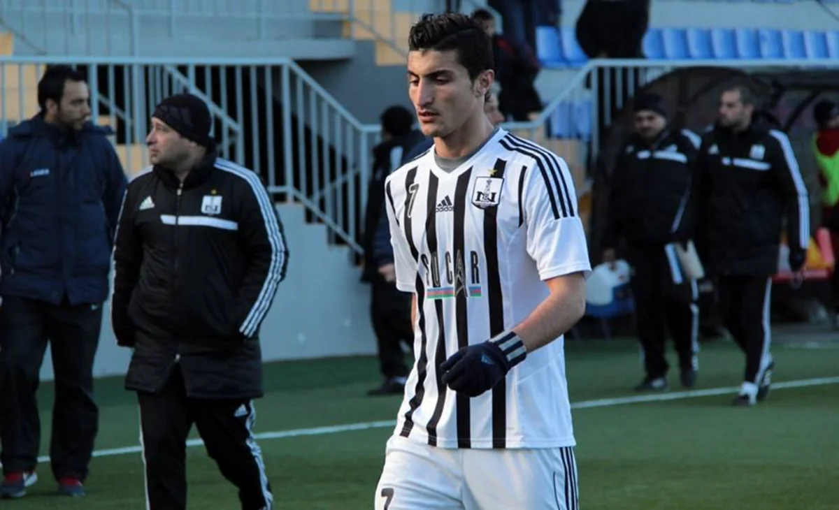 Araz Abdullayev Rumıniyanın Astra klubuna keçib - RƏSMİ