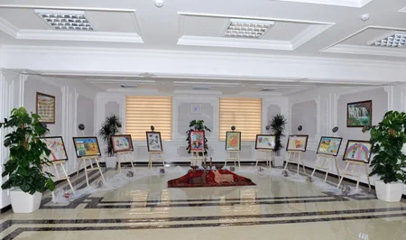 ​Prezident İlham Əliyev 148 nömrəli tam orta məktəbdə yenidənqurma işlərindən sonra yaradılan şəraitlə tanış olub