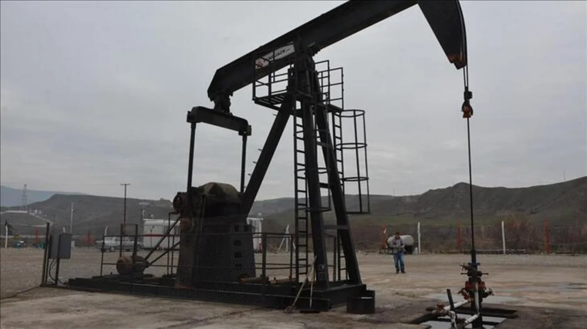 Rosneftin gəliri 136 milyard ABŞ dollarına yüksəlib